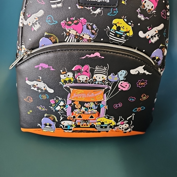 NWT Hello Kitty & Friends Halloween Loungefly Mini Backpack Bag Purse - Picture 3 of 11